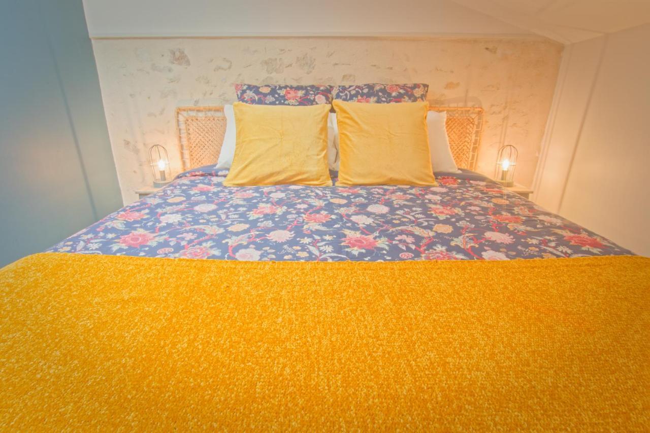 Bed and Breakfast La Belle lurette Bressuire Esterno foto